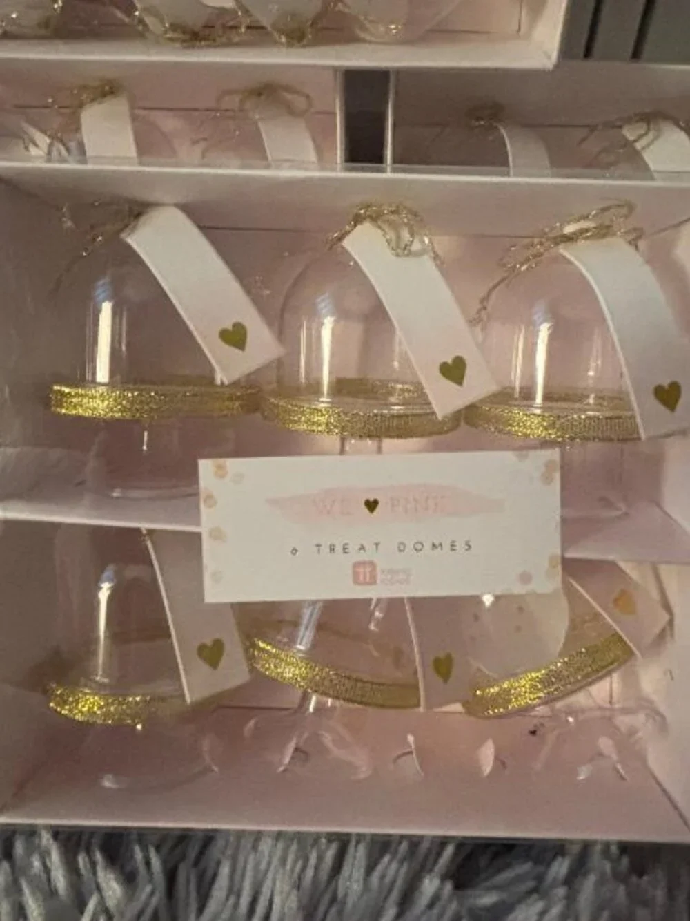 We-Pink Petite Transparent Desserts Display Trays with Domed Lids Tags NIB 24